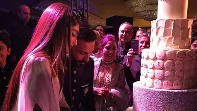 Sonam Kapoor dan Anand Ahuja
