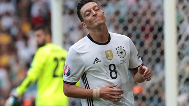 Mesut Ozil