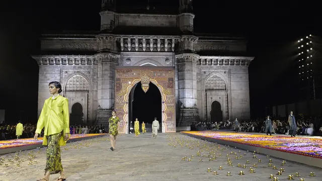Fashion Show Dior di Mumbai India