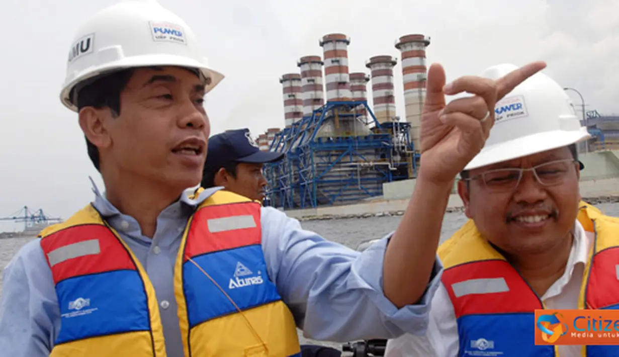 Citizen6, Jakarta: PLN telah melakukan langkah-langkah strategis untuk menanggulangi banjir rob dan banjir 5 tahunan dibeberapa Pembangkit Listrik dan instalasi listrik PLN. (Pengirim: Agus Trimukti)