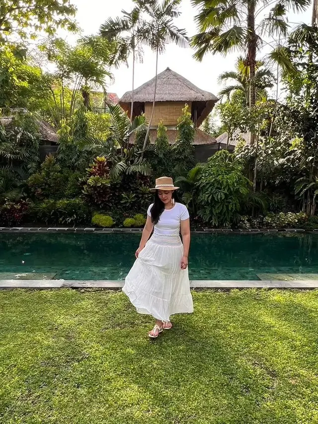 Profil dan Fakta Menarik Gracia Indri, Punya Kakak Ipar Bule Belanda Mualaf dan Kenakan Hijab