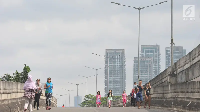 Suasana Hari Pertama Pemberlakuan Car Free Day di JLNT Antasari