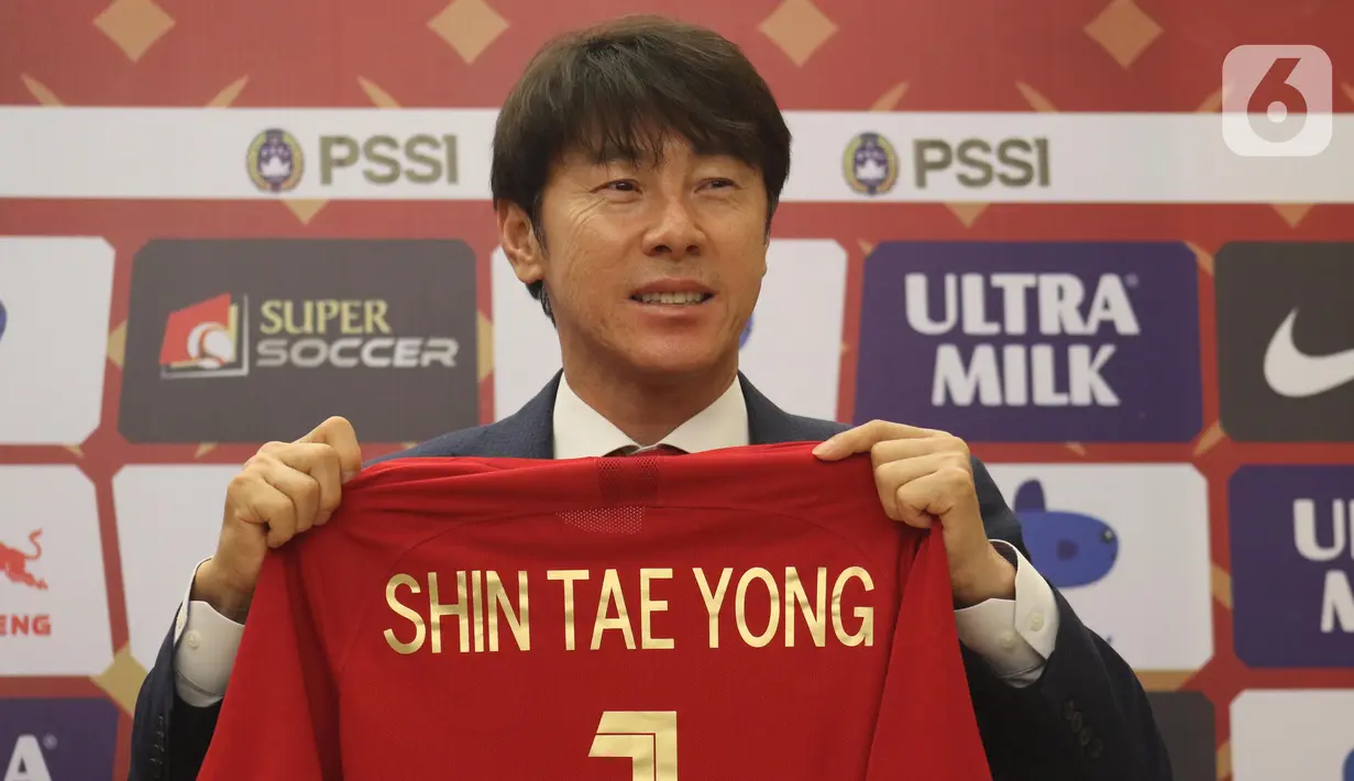 Pelatih asal Korea Selatan sangat diharapkan mampu membawa transformasi bagi skuad Garuda yang terus menghadapi tantangan berat di kancah internasional. (Liputan6.com/Helmi Fithriansyah)