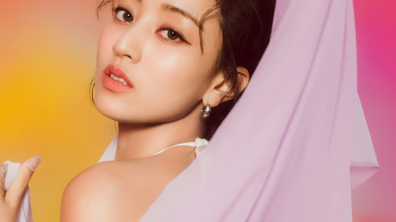 Jihyo Twice. (JYP Entertainment via Soompi)
