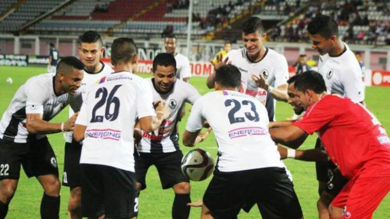 Cetak Gol, Selebrasi Tim ini Buat Bola Melayang dengan Sihir