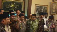 Kapolri Jenderal Tito Karnavian bersama jajaran PBNU di Kantor PBNU, Jakarta, Rabu (31/1/2018). (Liputan6.com/Muhammad Radityo Priyasmoro)