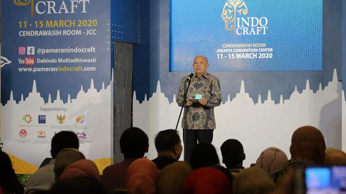 Menteri Koperasi dan UKM Teten Masduki membuka Indocraft 2020 di Jakarta, Rabu (11/3/2020). Merdeka.com/Dwi Aditya P