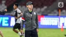 Pelatih timnas Indonesia, Shin Tae-yong menegaskan dirinya tetap ingin berupaya maksimal membawa skuad Garuda mempersembahkan hasil terbaik. (Liputan6.com/Angga Yuniar)