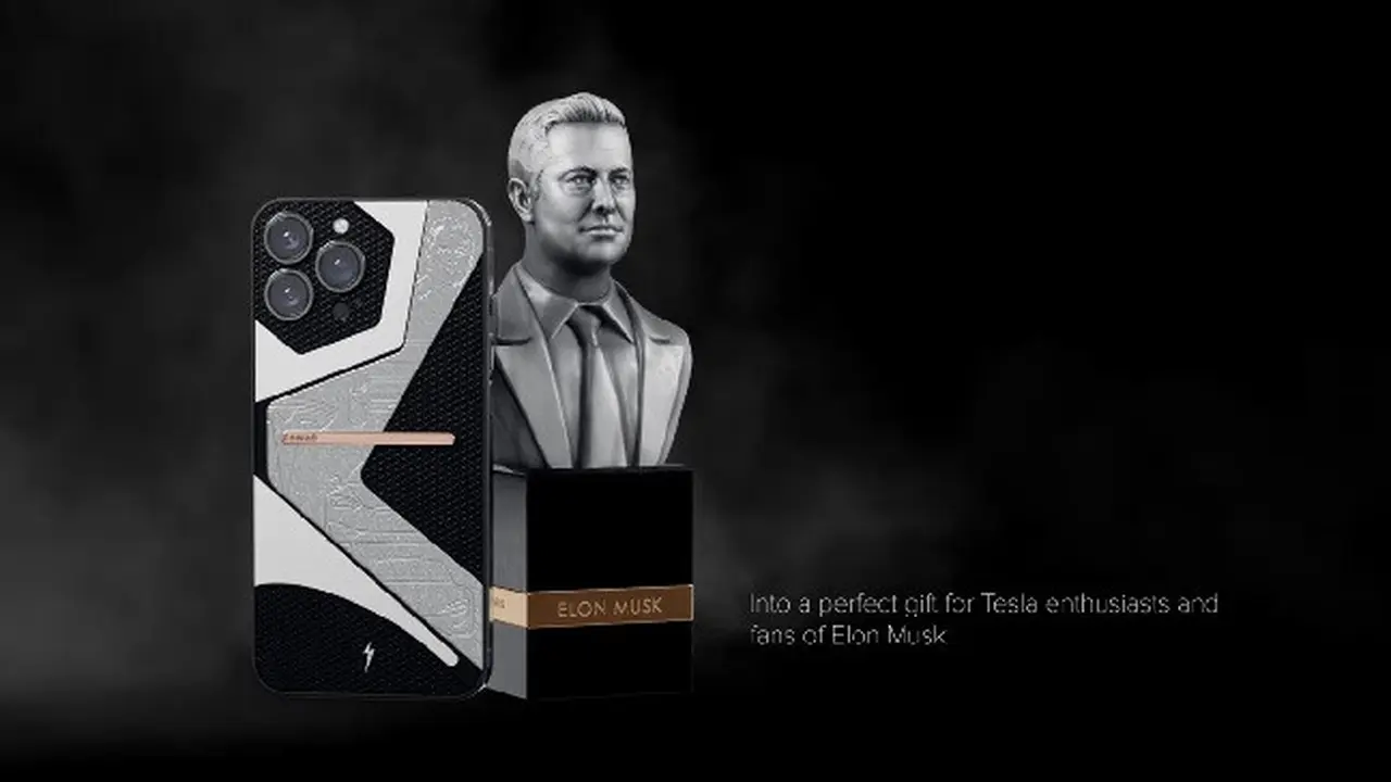 iPhone 13 Tesla Electro dan patung Elon Musk dari Caviar (Tangkapan Layar YouTube Caviar iPhone)