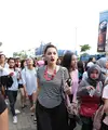 Ribuan penonton memadati Indonesia Convention Exhibition (ICE), Bumi Serpong Damai (BSD), untuk melihat aksi penyanyi Selena Gomez. Kedatangan pertama kali di Indonesia itu mendapat sambutan luar biasa dari Selenator. (Adrian Putra/Bintang.com)