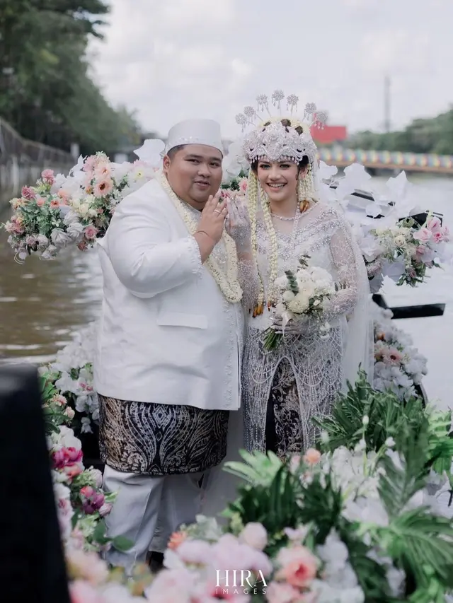 8 Momen Pernikahan Tommy Kaganangan 'May Gondrong Ronaldowati', Penuh Haru Bahagia