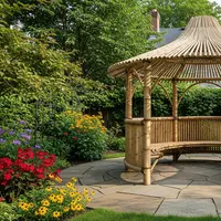 Ide Gazebo Mini dari Bambu untuk Tengah Kebun Belakang Rumah/Gemini AI