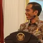 Presiden Joko Widodo memberikan keterangan pers dengan Direktur Pelaksana Dana Moneter Internasional (IMF) Christine Lagarde usai pertemuan tertutup di Istana Merdeka, Jakarta, Selasa (1/9/2015). (Liputan6.com/Faizal Fanani)