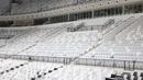 Suasana tribun penonton di Indonesia Arena, Senayan, Jakarta, Selasa (11/7/2023). Indonesia Arena ini akan menjadi salah satu venue Piala Dunia Bola Basket atau FIBA World Cup 2023. (Bola.com/M Iqbal Ichsan)