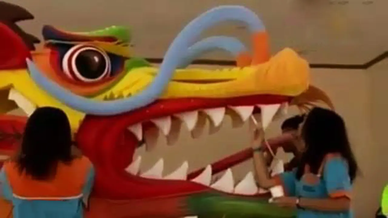 Koper Diduga Bom Ditemukan di Medan hingga Barongsai Pemakan Naga