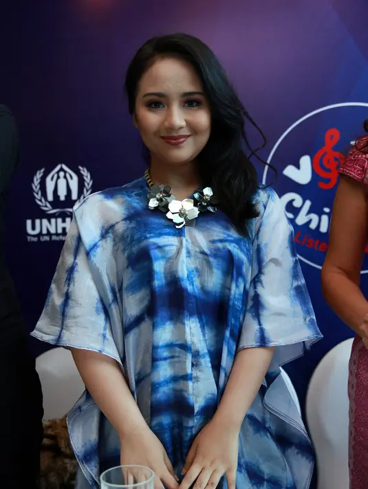 Jika mencapai target 1000 buku, Gita akan bernyanyi dalam acara kemanusiaan bertajuk Voice Of Children: Listen With Love yang akan disiarkan oleh satu satu stasiun televisi swasta. (Deki Prayoga/Bintang.com)