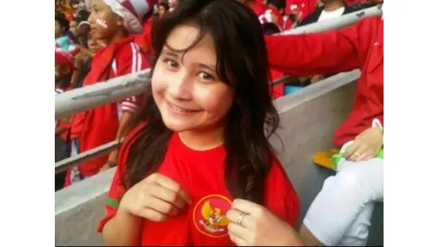 Prilly Latuconsina Genap Berusia 23 Tahun, Ini 7 Potret Transformasinya