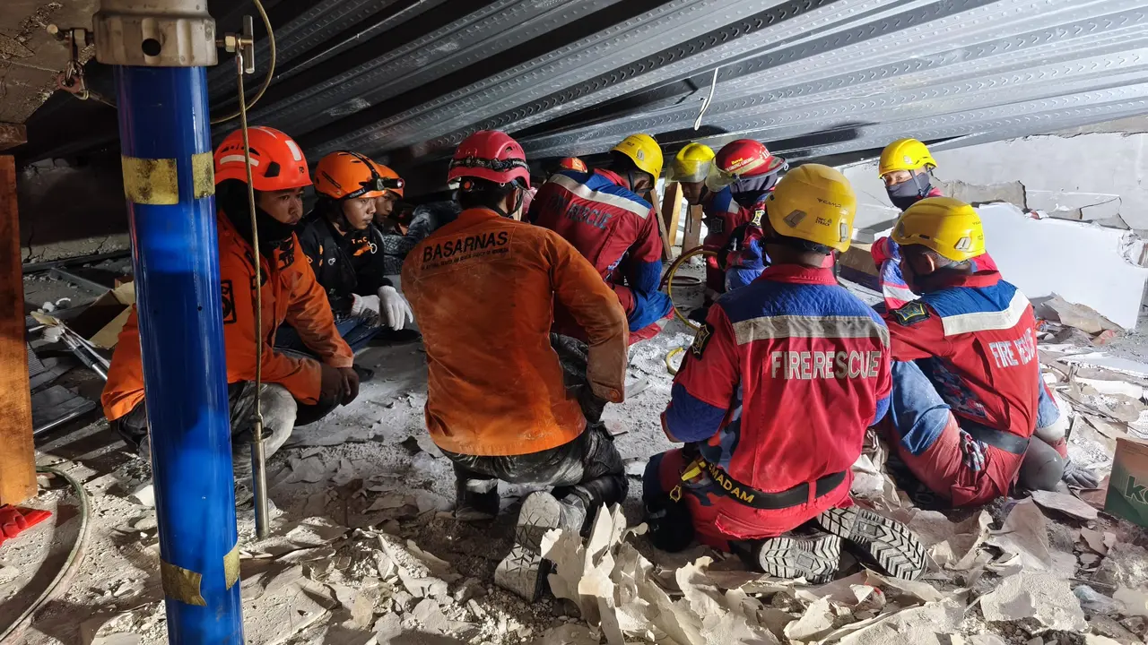 Ponpes Al Khoziny Sidoarjo Ambruk