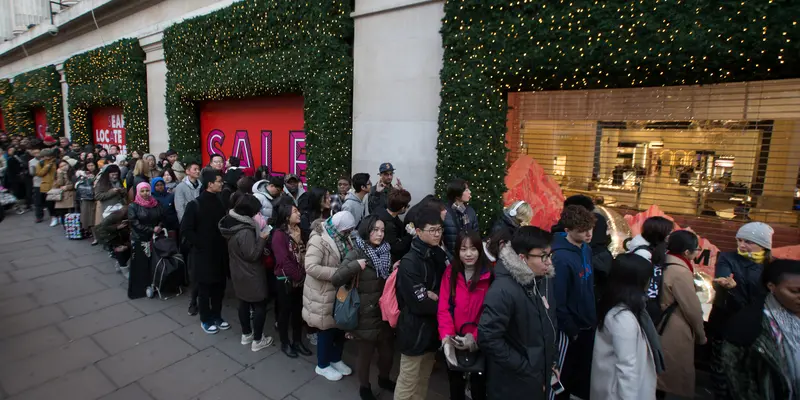 20161226-Berburu obral di Inggris selama Boxing Day-London