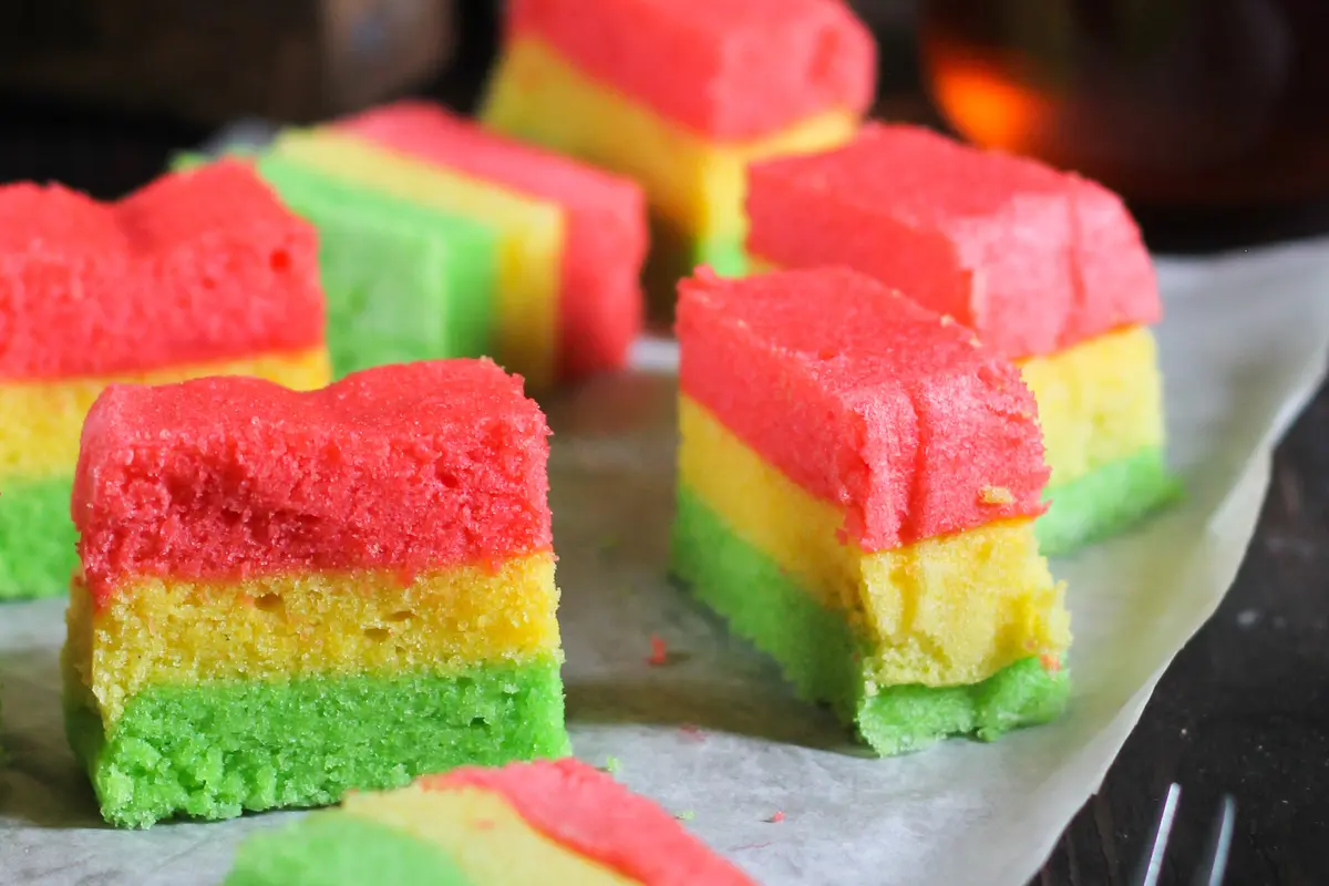 bolu kukus pelangi