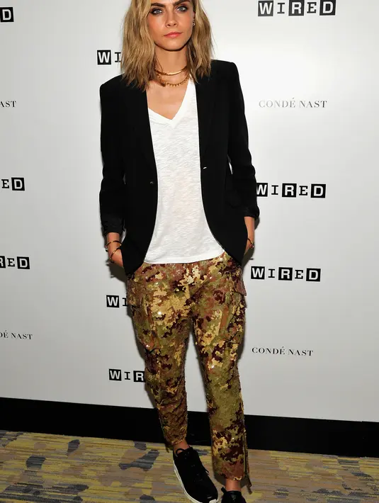 Ya, penampilan baru Cara Delevingne terlihat berbeda ketika dirinya turut serta menghadiri acara Comic Cons, di San Diego beberapa hari yang lalu. Cara nampak makin keren dengan rambut yang dipotong agak pendek. (AFP/Bintang.com)