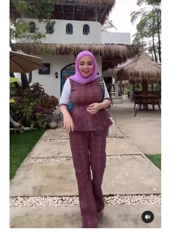 7 Potret Terbaru Bella Shofie Usai Melahirkan, Disebut Makin Langsing