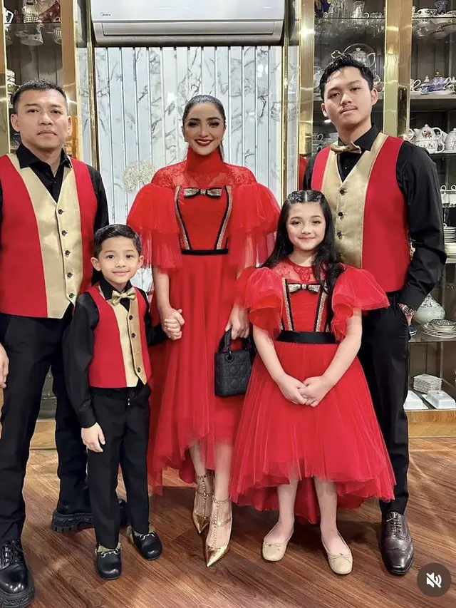 Sederet Artis Tanah Air Hadir di Ulang Tahun Anak Atta dan Aurel Hermansyah