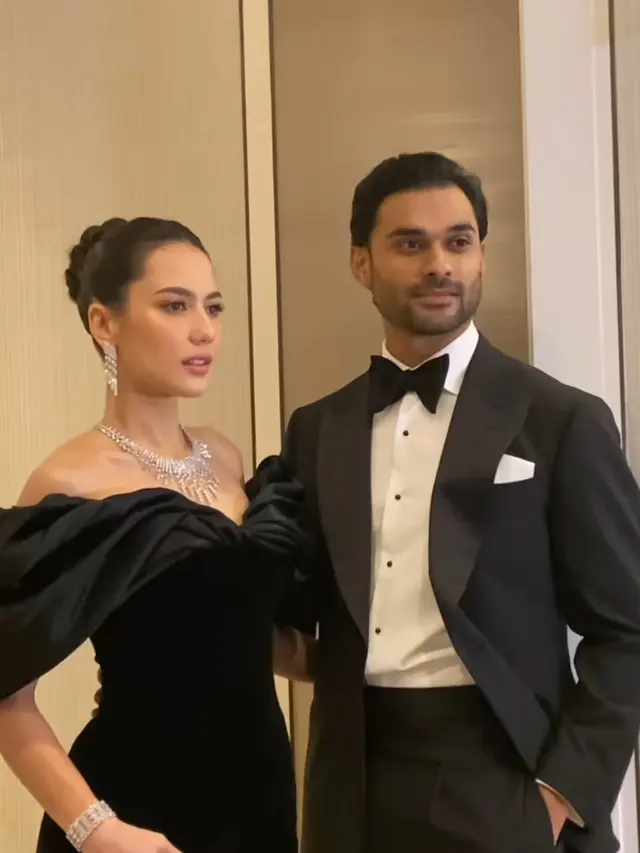 Pesona Pevita Pearce Gelar Resepsi Pernikahan di Malaysia. [@imeldauntoro]