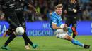 Napoli unggul tiga gol pada babak pertama melalui gol Scott McTominay (3'), gol bunuh diri Filippo Terracciano (45'), dan Kevin De Bruyne (45+3'). (AFP/Carlo Hermann)