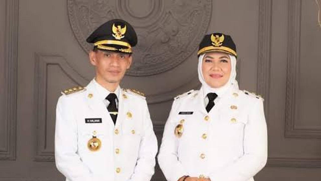 wakil Bupati Wakatobi ramas mulut bupati Wakatobi, usai cekcok di kantor, Senin (15/5/2023).(Liputan6.com/istimewa)