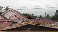 Banjir bandang terjadi di Laos akibat sebuah bendungan jebol pada Senin malam, 23 Juli 2018, menewaskan setidaknya 20 orang. (AP)