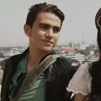 Mikha Tambayong dan Saurabh Raaj Jain beradu akting di film Check in Bangkok