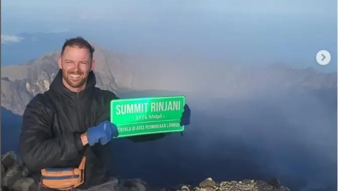 Kisah Ajaib Rinjani: Pendaki Irlandia Selamat dari Maut!