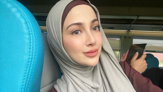 6 Potret Miskah Kakak Ipar Fadil Jaidi dari Sebelum hingga Setelah Menikah, Dipuji Bak Barbie