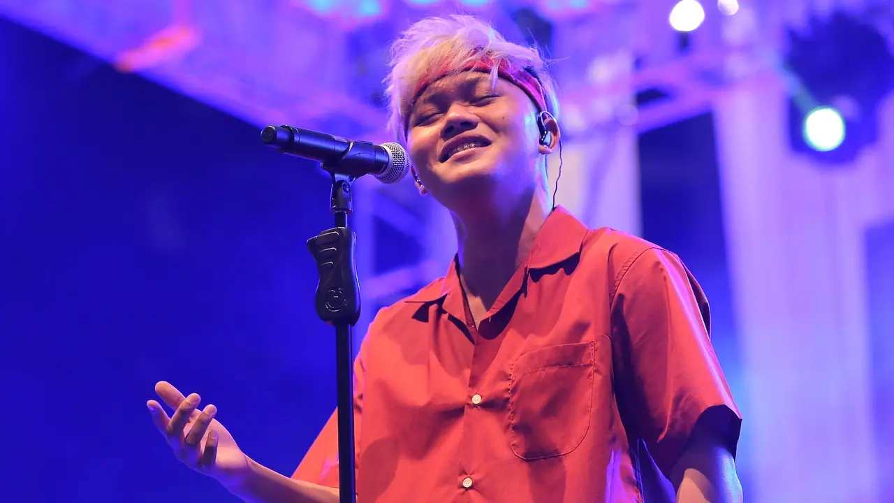 [Bintang] Rizky Febian