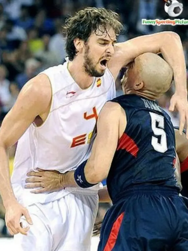 6 Momen Absurd Saat Main Basket Ini Nyeleneh Banget, Kocak