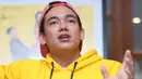 "Ditto itu yang pasti sesabar itu sih, bisa menahan emosinya dia selama 12 tahun untuk dia (Ayudia). dia fun, ngocol juga. Tapi dibalik itu ada perasaan yang ditahannya," tutur Adipati Dolken. (Nurwahyunan/Bintang.com)