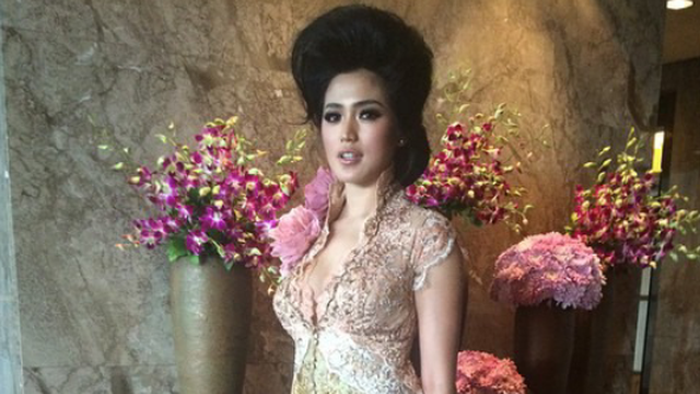 6 Misteri Pernikahan Jessica Iskandar