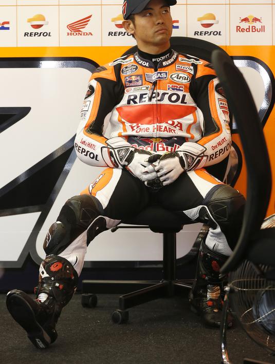 Hiroshi Aoyama sedang menanti giliran berlaga di latihan bebas di Circuit of the Americas (COTA), Austin, Amerika Serikat. (AP Photo/Tony Gutierrez)