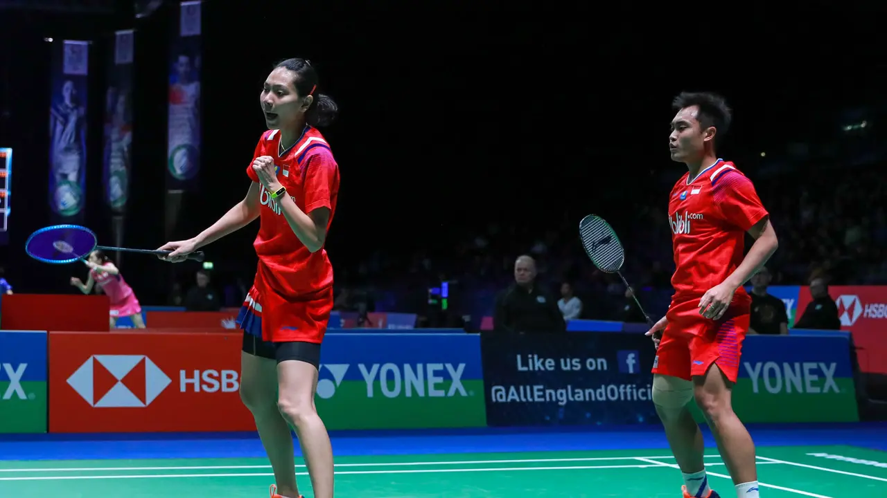 Hafiz Faizal/Gloria Emanuelle Widjaja