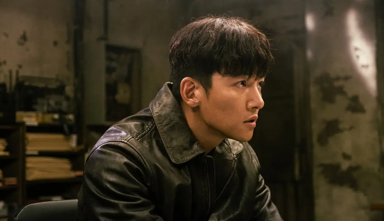 Pesona Ji Chang Wook, Detektif yang Menyamar dalam Operasi Kasus