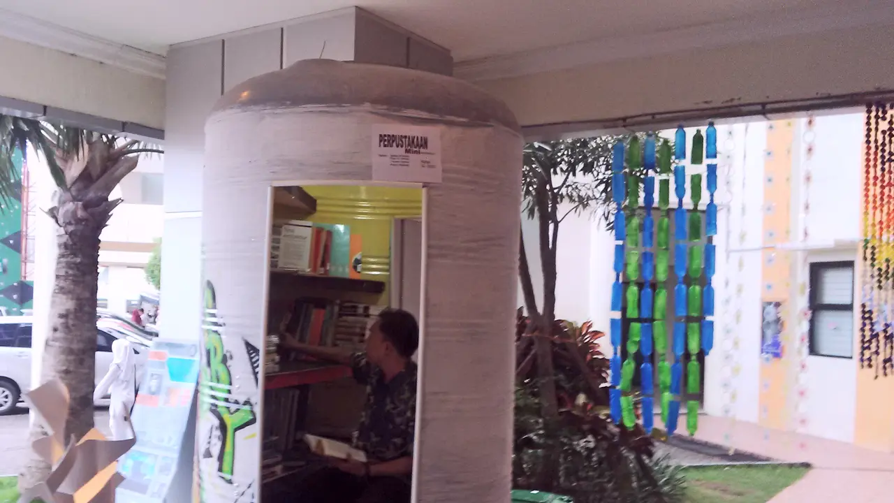Kreatif, Perpustakaan Mini Ini Terbuat Dari Tandon Air Bekas
