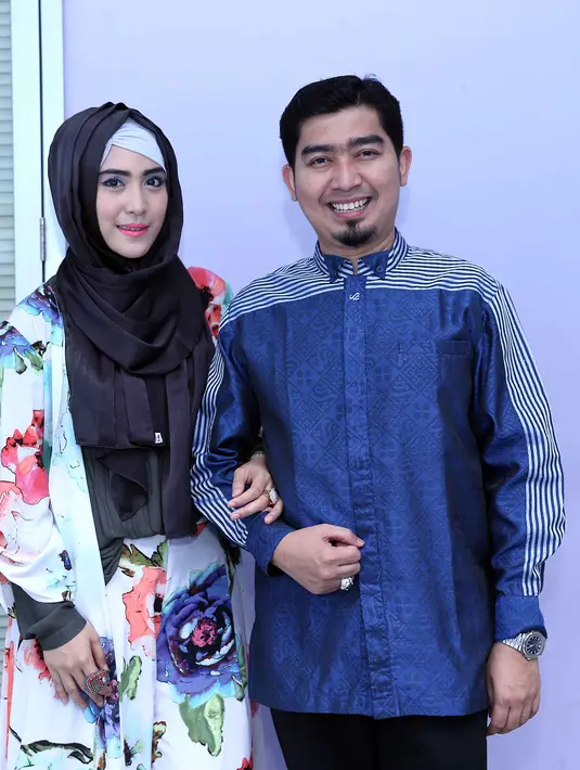 Selain bertamu ke Rumah Allah, umrah kali ini dijadikan sebagai bulan madu untuk kesekian kalinya. (Nurwahyunan/Bintang.com)