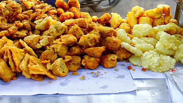 7 Cara Alami Hilangkan Uban di Usia Muda
