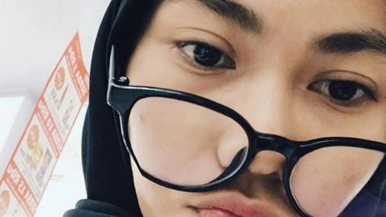 [Bintang] Asian Games 2018: Beginilah Potret Defia Rosmaniar di Luar Arena Taekwondo, Menggemaskan!