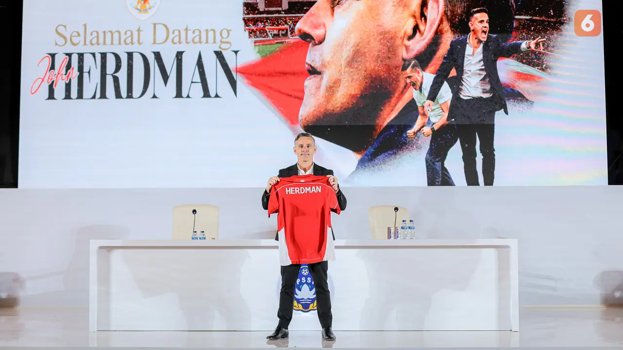 Foto: Pancaran Kebahagiaan John Herdman Saat Diperkenalkan Sebagai Pelatih Baru Timnas Indonesia