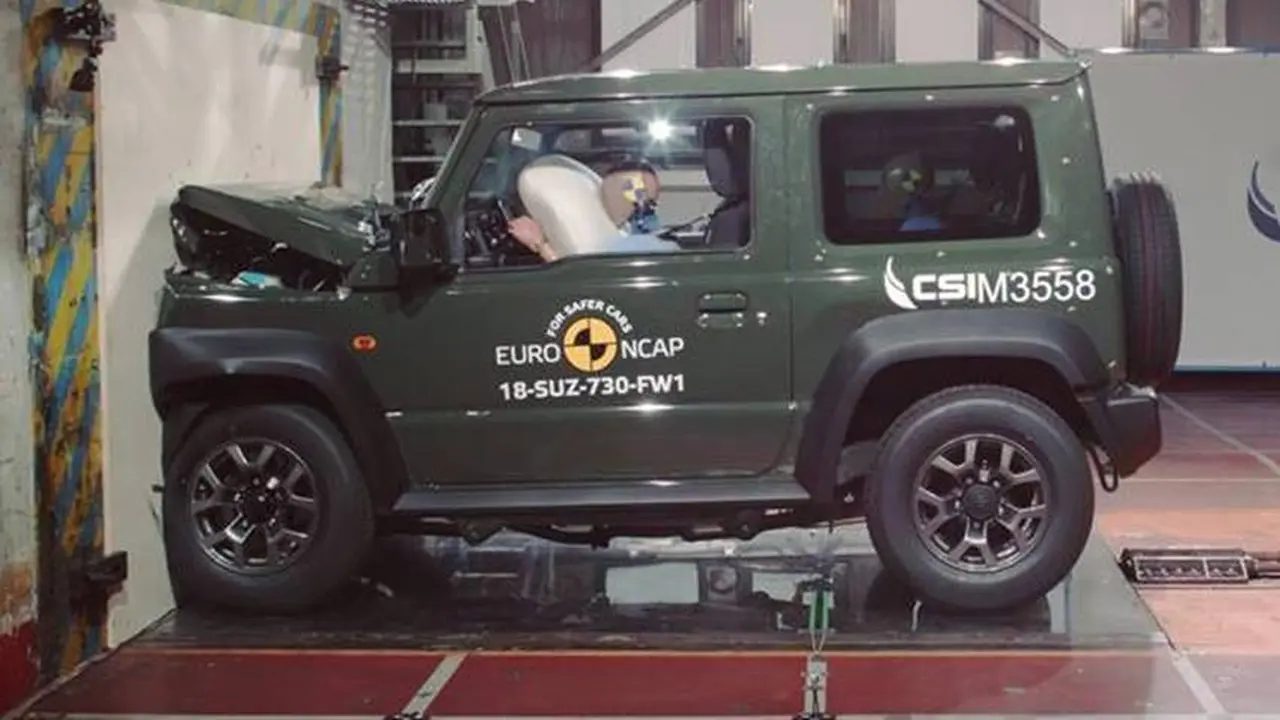 Berdasarkan pengujian Euro NCAP, Jimny hanya mendapat tiga bintang dari lima bintang