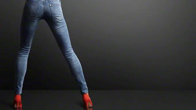 3 Celana yang Harus Kamu Hindari Ketika Sedang 'Datang Bulan'