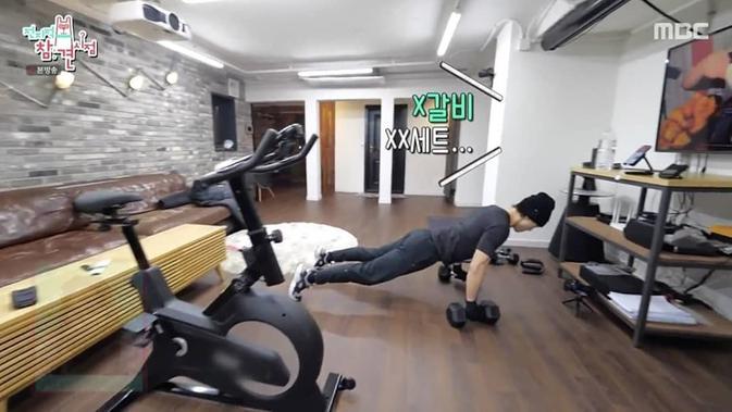 Sekilas tampilan bagian dalam rumah Rain dan Kim Tae Hee. (dok. Instagram @raincloudchile/https://www.instagram.com/p/CL0TYPiJx-C/)