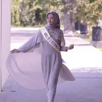 Pesona Salsabella Kanzu, runner up Puteri Muslimah Indonesia 2017. (Instagram @salsabellakanzu)